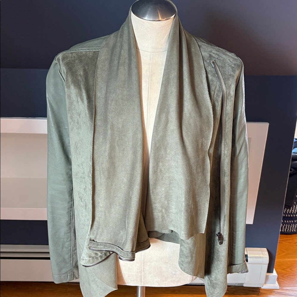 Blank NYC Olive Green Suede and Faux Leather Jacket. In excellent condition